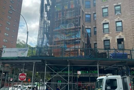 Pipe scaffolding removal 566 west manhattan